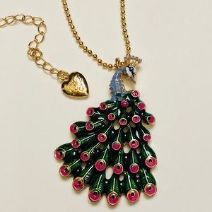 Pretty as a Peacock by Betsey Johnson 🌺🌹